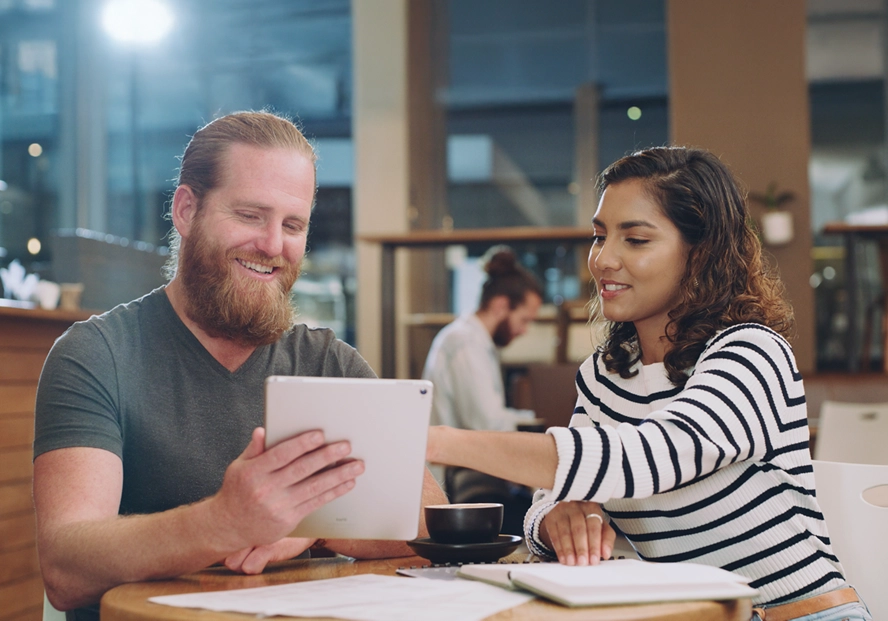 FINSYNC doesn’t replace specialists, we connect them.